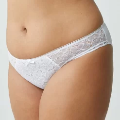 Slip Star White Luccia -Élégance Lingerie Promos Boutique BL02409 016 WEB 1 759188a8 7cf2 4183 be5d 5e27126f2e8c