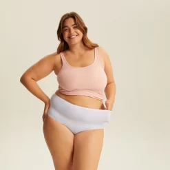 Culotte Très Haute One Size Star White JUST ONE MICRO 7 Culotte Très Haute One Size Star White JUST ONE MICRO -Élégance Lingerie Promos Boutique BL04600 016 WEB 3 8c473696 b54b 4de6 846e 71916fef3d3c