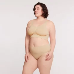 Soutien-gorge Sans Armatures Nude Just Essential -Élégance Lingerie Promos Boutique BL10802 043 WEB 3 afb87671 d3ff 4575 a781 a393cf26f1ec