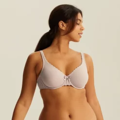 Soutien-gorge Emboîtant Avec Armatures Beige Noisette Stockholm -Élégance Lingerie Promos Boutique BL44446 042 WEB 1 604699ea b6cf 4e32 b234 24b9d2b51f9f