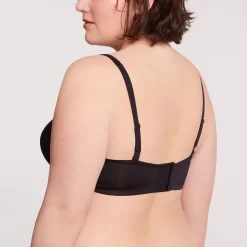 Soutien-gorge Sans Armatures Black Moulded Convertible 8 Soutien-gorge Sans Armatures Black Moulded Convertible -Élégance Lingerie Promos Boutique BL72335 032 WEB 22